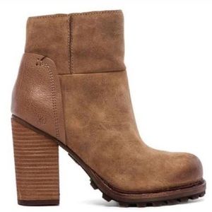 Same Edelman Franklin boot size 10